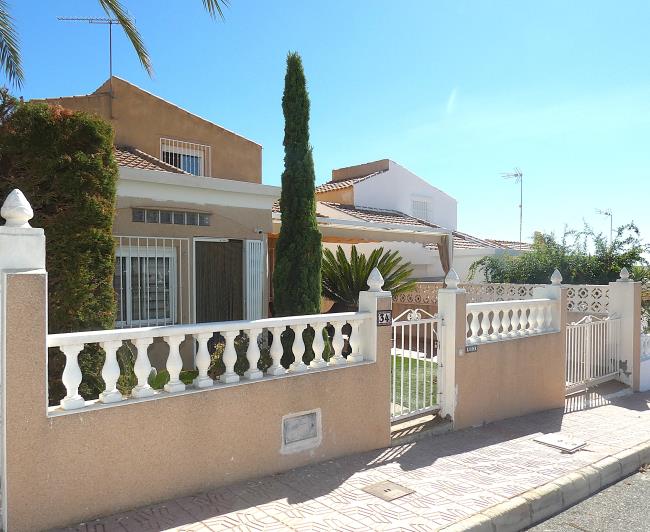 Image No.50-3 Bed Villa / Detached for sale