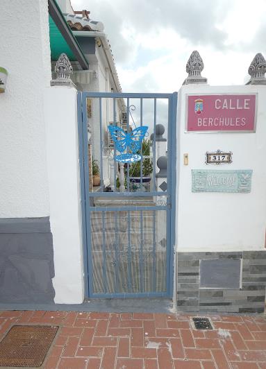 Image No.5-2 Bed Semi-Detached for sale