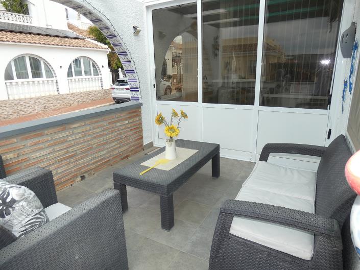 Image No.6-2 Bed Semi-Detached for sale