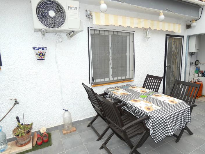 Image No.36-2 Bed Semi-Detached for sale