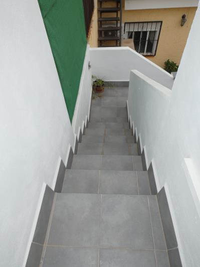 Image No.49-2 Bed Semi-Detached for sale