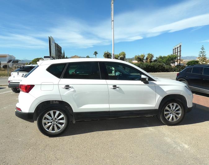 Image No.57-2 Bed Semi-Detached for sale