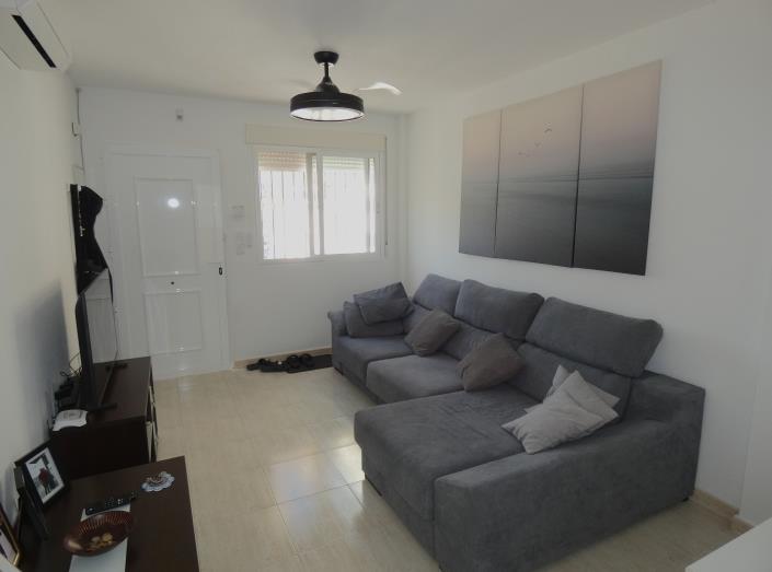 Image No.10-2 Bed House/Villa for sale