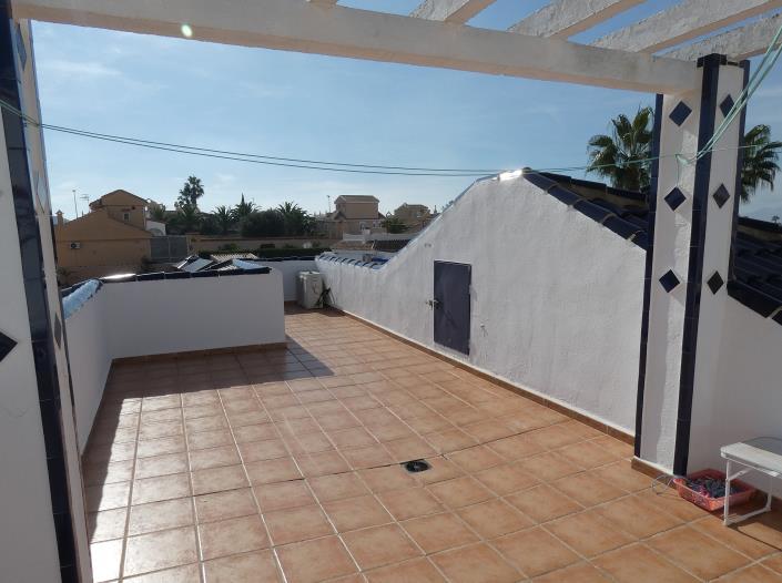 Image No.51-3 Bed Villa / Detached for sale
