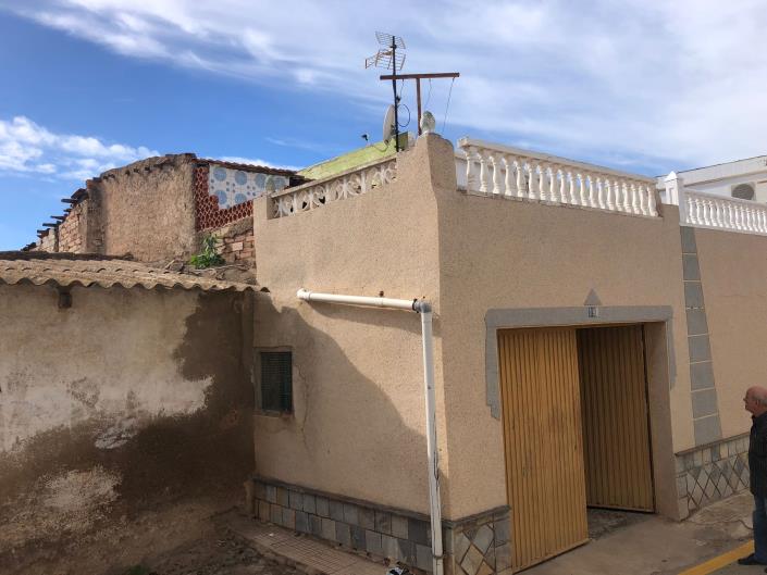 Image No.16-3 Bed House for sale