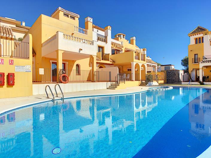 Image No.8-2 Bed Townhouse for sale