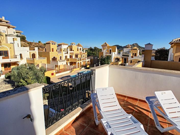 Image No.27-2 Bed Townhouse for sale