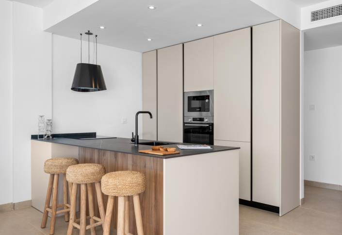 Image No.23-2 Bed Apartment for sale