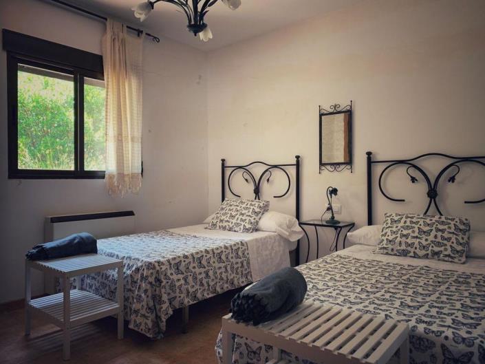 Image No.9-3 Bed Country House for sale