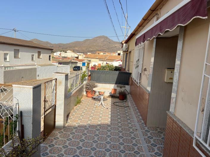 Image No.4-5 Bed Townhouse for sale