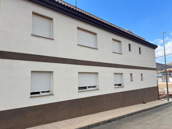 Image No.18-3 Bed Apartment for sale