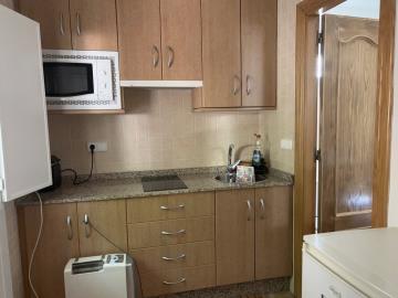COCINA-APARTAMENTO-SERVICIO