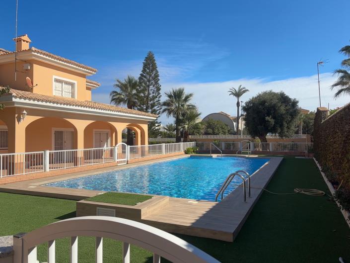 Image No.20-Villa de 8 chambres à vendre à La Manga del Mar Menor