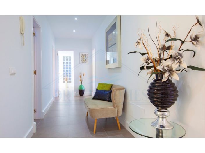 Image No.22-7 Bed House for sale