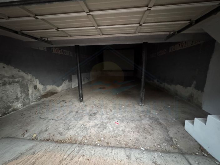 Image No.2-Commercial à vendre à Tias