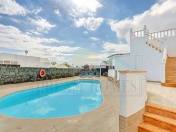 id4e90b001-0000-0500-0000-0000173d2405