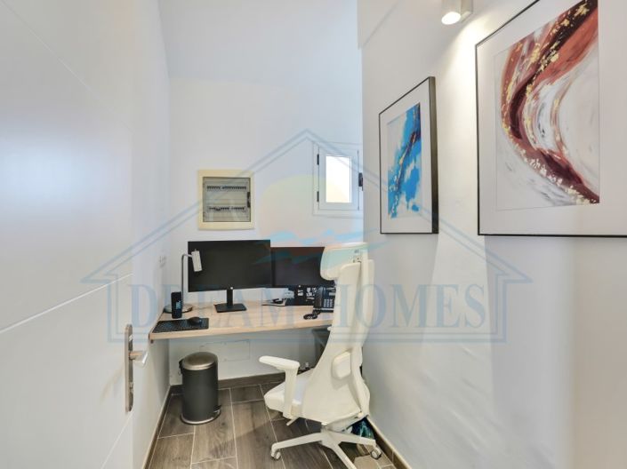 Image No.18-5 Bed Villa for sale