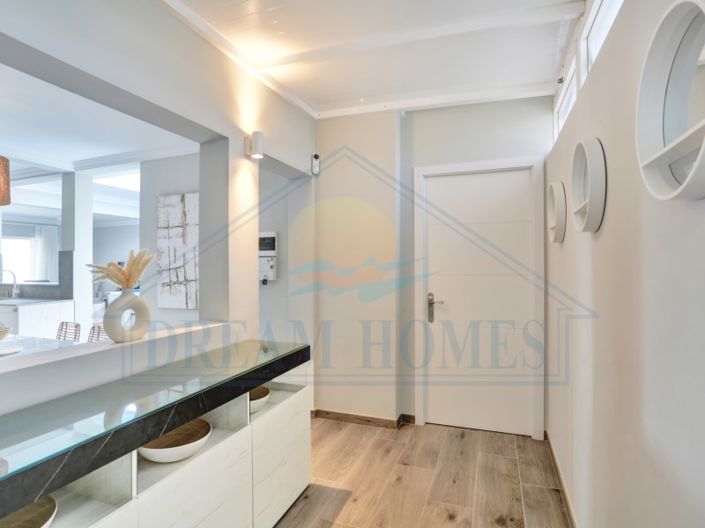 Image No.23-5 Bed Villa for sale