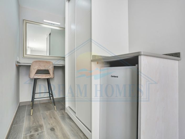 Image No.52-5 Bed Villa for sale