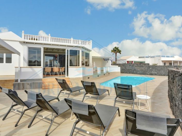 Image No.9-5 Bed Villa for sale