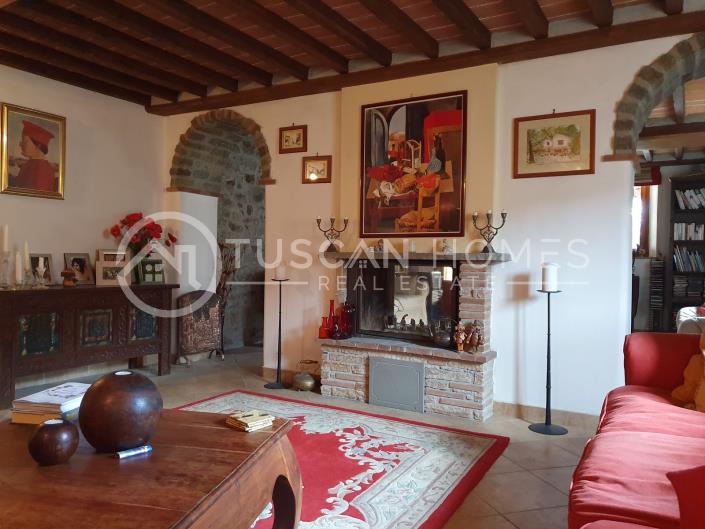 Image No.3-4 Bed Farmhouse for sale