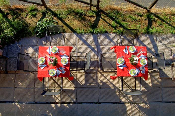 Image No.9-8 Bed Farmhouse for sale