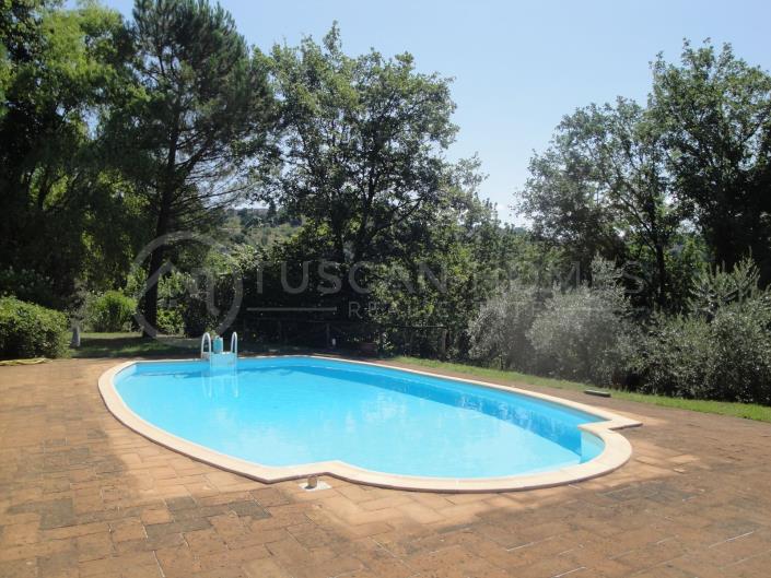 Image No.4-Ferme de 6 chambres à vendre à Barga