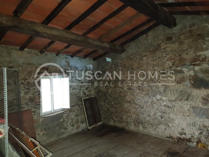 Image No.9-5 Bed Townhouse for sale