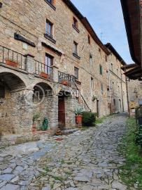 1 - Pescaglia, Townhouse