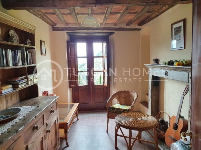 Image No.2-4 Bed Townhouse for sale