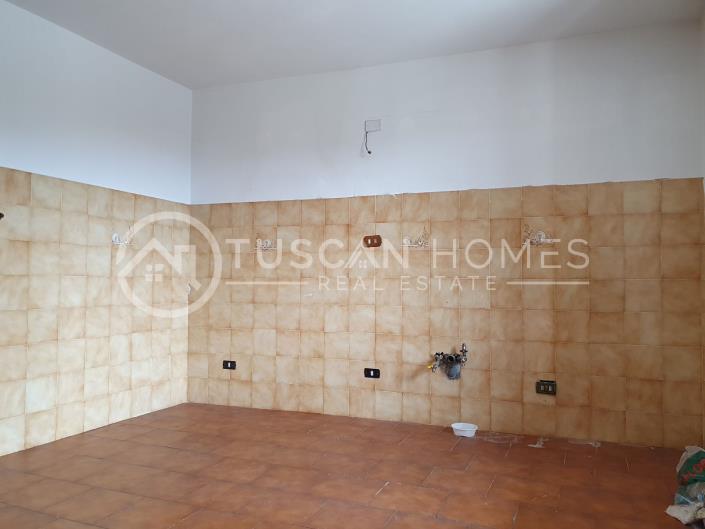 Image No.4-4 Bed House for sale