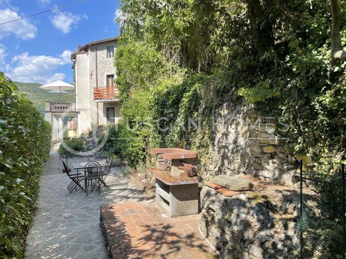 Image No.15-2 Bed Townhouse for sale