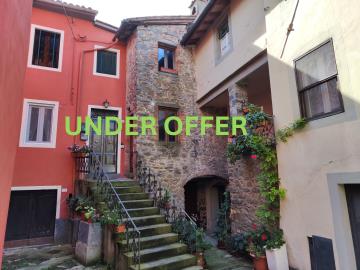 1 - Barga, Townhouse
