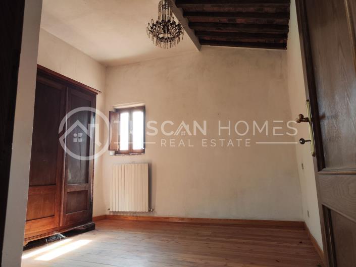 Image No.8-4 Bed Townhouse for sale