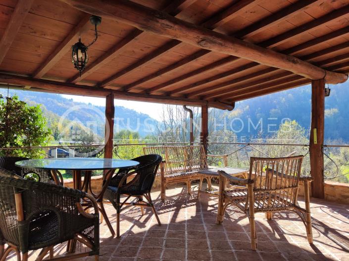 Image No.8-4 Bed Farmhouse for sale