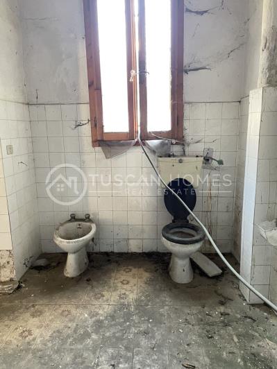 Image No.33-Villa de 6 chambres à vendre à Barga