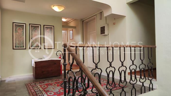 Image No.34-9 Bed Hotel for sale