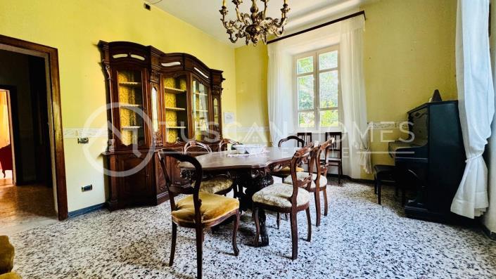 Image No.6-5 Bed Villa for sale