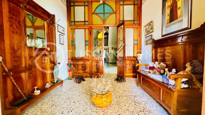 Image No.14-5 Bed Villa for sale