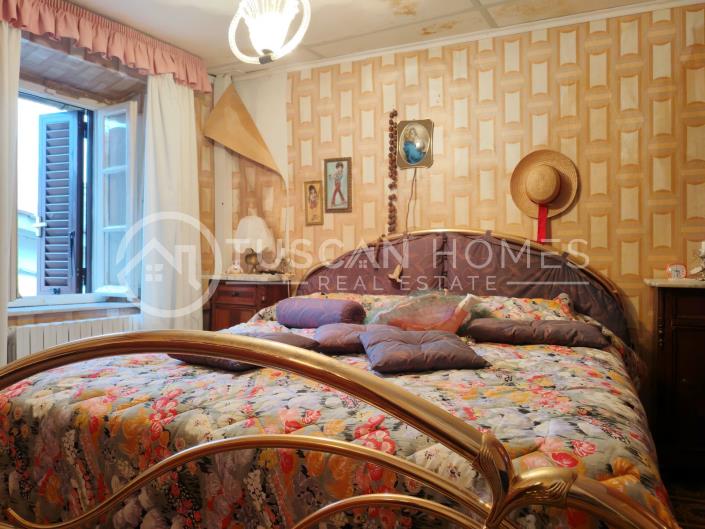 Image No.10-2 Bed Townhouse for sale