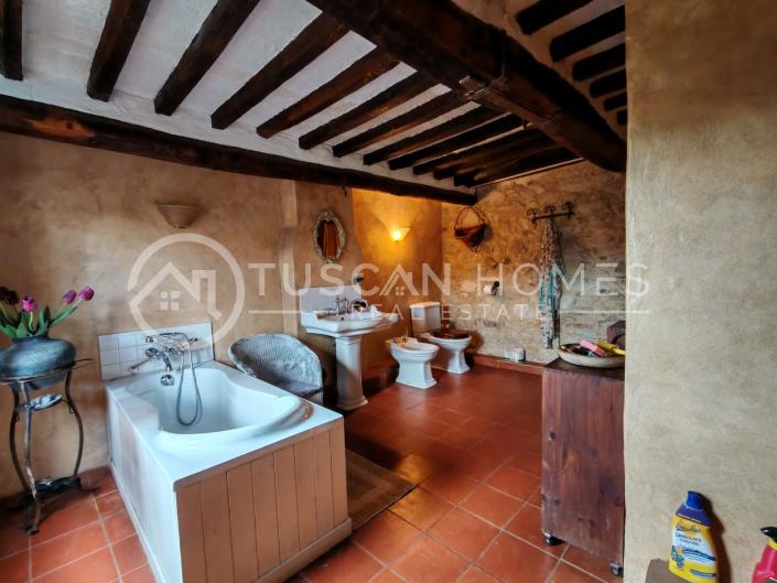 Image No.3-Maison de campagne de 3 chambres à vendre à Barga