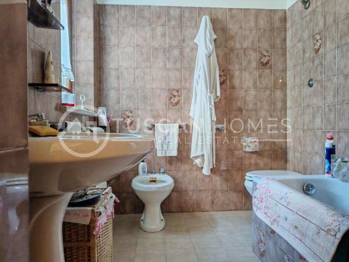 Image No.12-Ferme de 4 chambres à vendre à Castelnuovo di Garfagnana