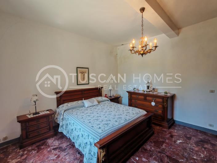 Image No.2-Ferme de 4 chambres à vendre à Castelnuovo di Garfagnana