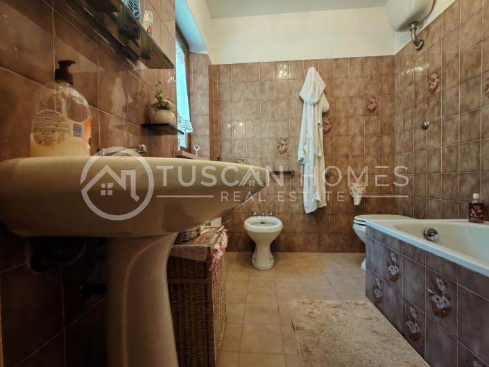 Image No.19-Ferme de 4 chambres à vendre à Castelnuovo di Garfagnana