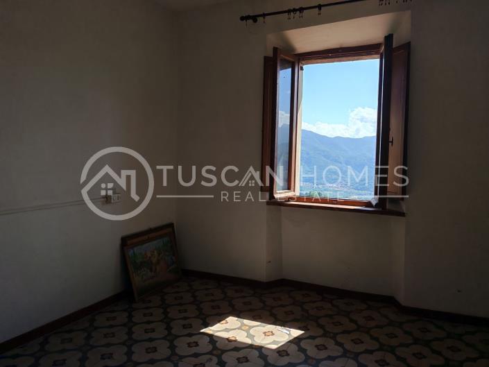 Image No.12-2 Bed Villa / Detached for sale