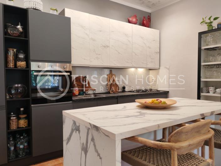 Image No.2-Maison / Villa de 5 chambres à vendre à Barga