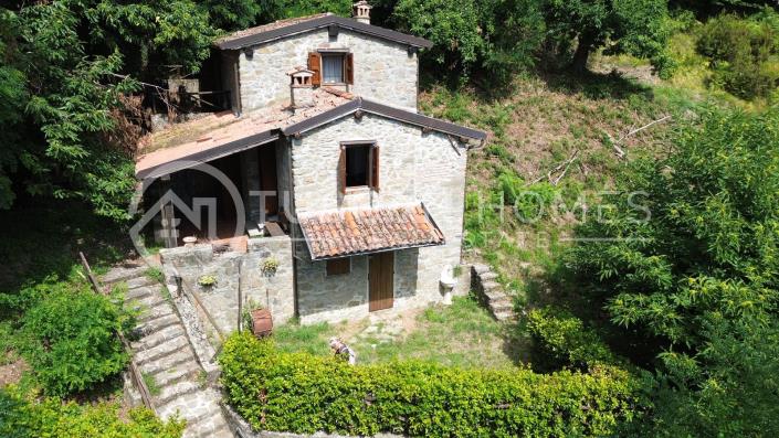 Image No.2-2 Bed Farmhouse for sale