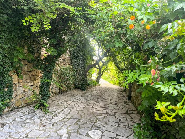 Image No.49-5 Bed Villa for sale