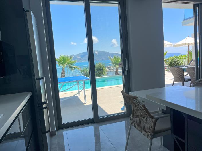 Image No.19-3 Bed Villa for sale