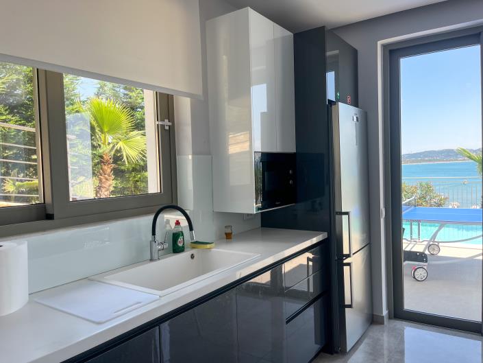 Image No.20-3 Bed Villa for sale